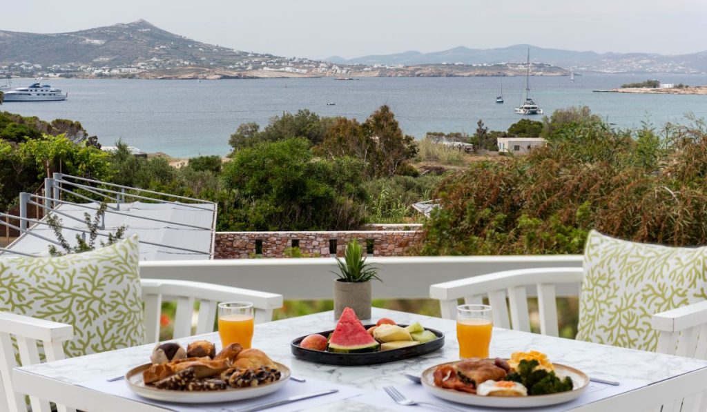 Paros Agnanti Resort & Spa Table View