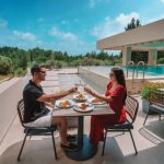 Breakfast at the pool