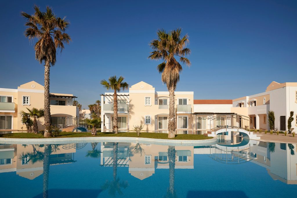 Atlantica Marmari Beach - Bike Friendly Hotel